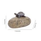 SecretStone™ Outdoor Key Hider – Realistic Rock with Hidden Compartment