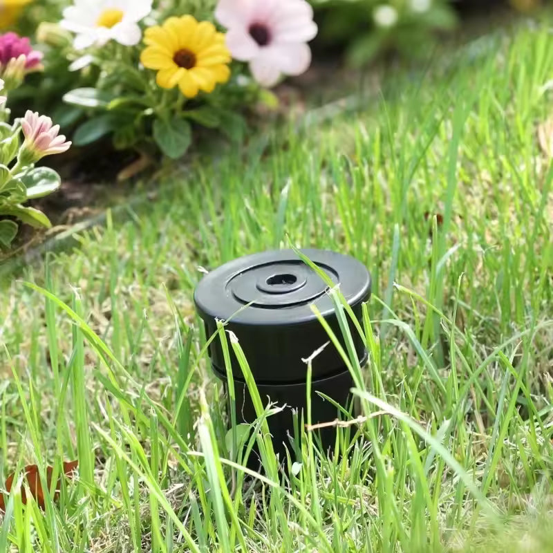 StealthSpray™ Garden Sprinkler Key Hider – Hidden Outdoor Safe Box